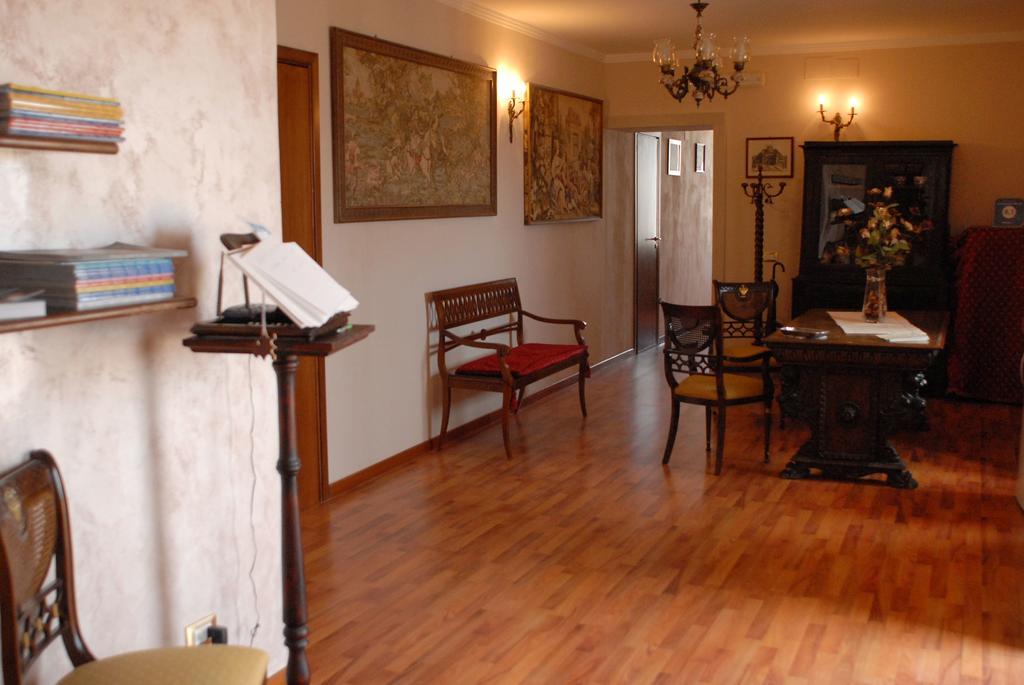 Apartment Casa Mirabella Syrakus
